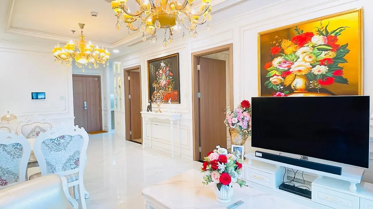 Apartment Happy Homes - Vinhomes Central Park Ho Chi Minh City