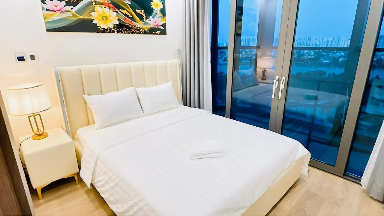 Happy Homes - Vinhomes Central Park Ho Chi Minh City Apartment