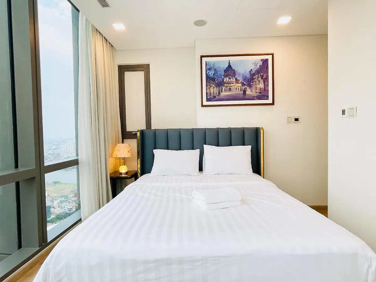 Happy Homes - Vinhomes Central Park Ho Chi Minh City Apartment